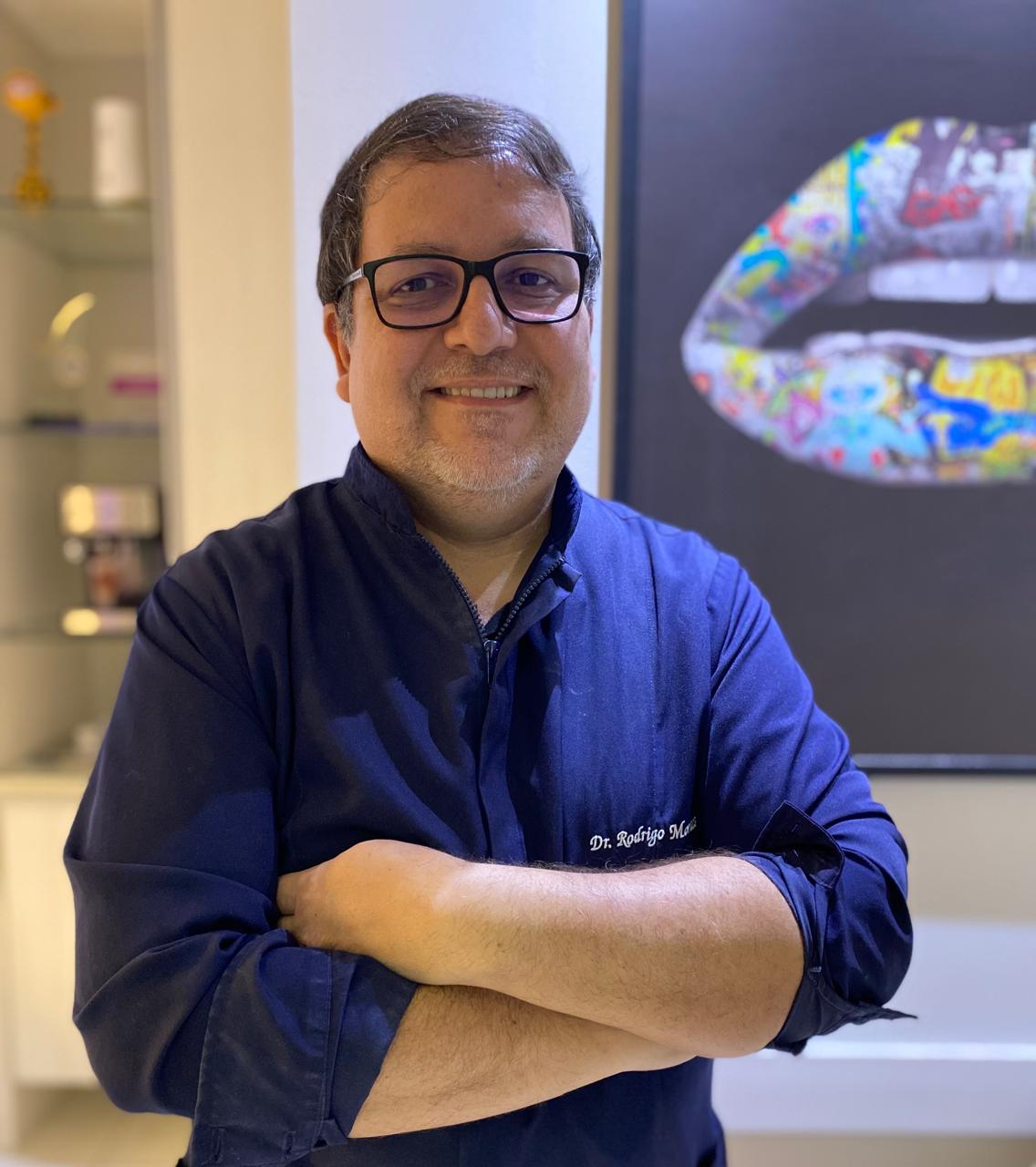 Dr. Rodrigo Moraes